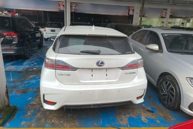 Used Lexus CT 2014 CT200h Comfort Edition Monochrome Rear
