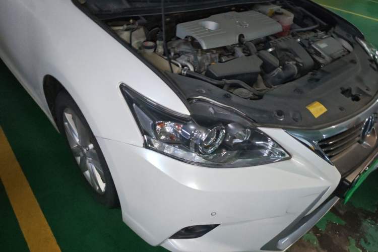 Used Lexus CT 2014 CT200h Comfort Edition Monochrome Right Front Headlight
