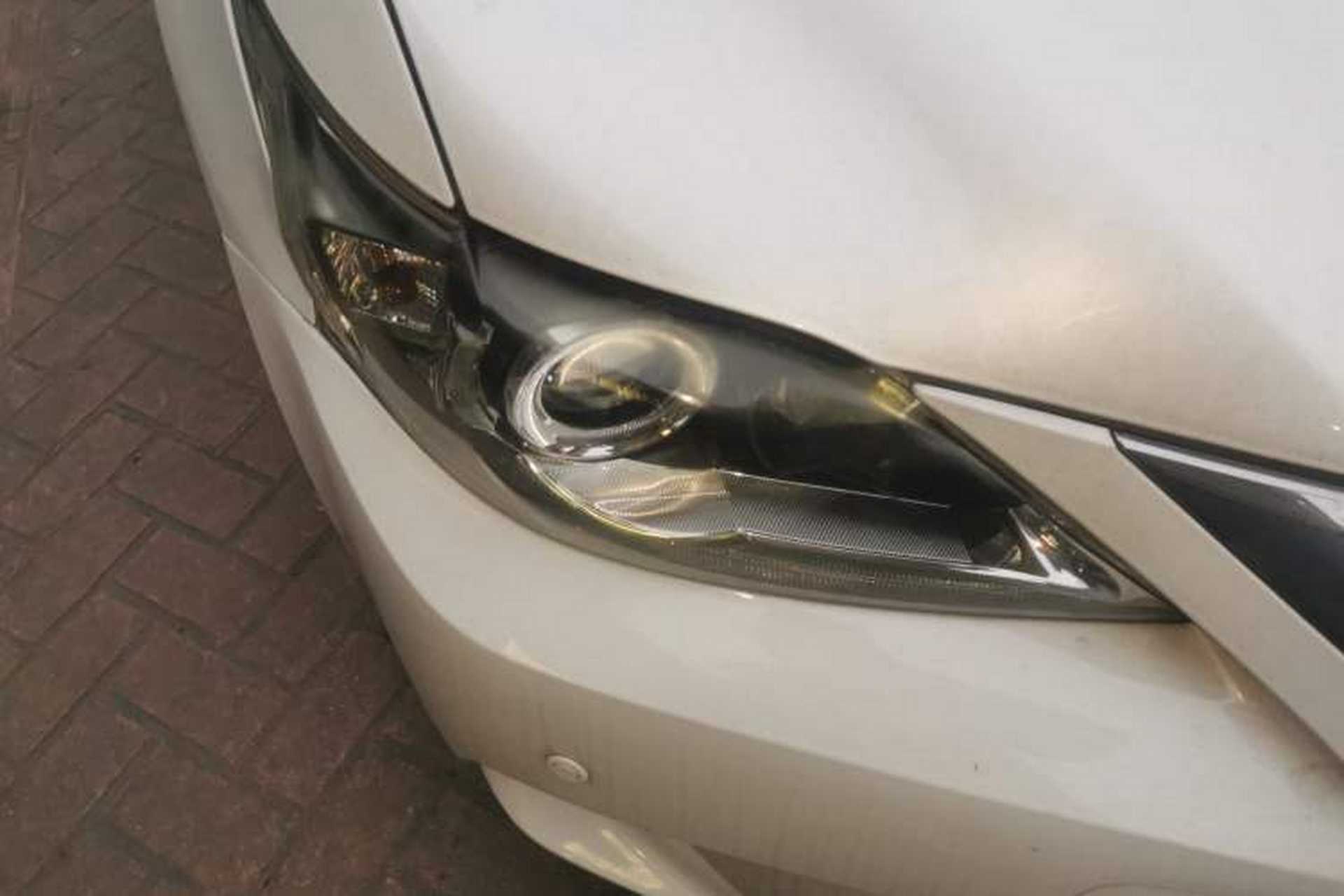 Used Lexus CT 2014 CT200h Comfort Edition Monochrome Right Front Headlight
