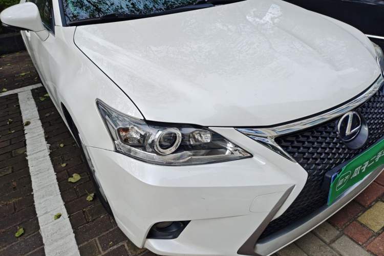 Used Lexus CT 2014 CT200h Comfort Edition Monochrome Right Front Headlight