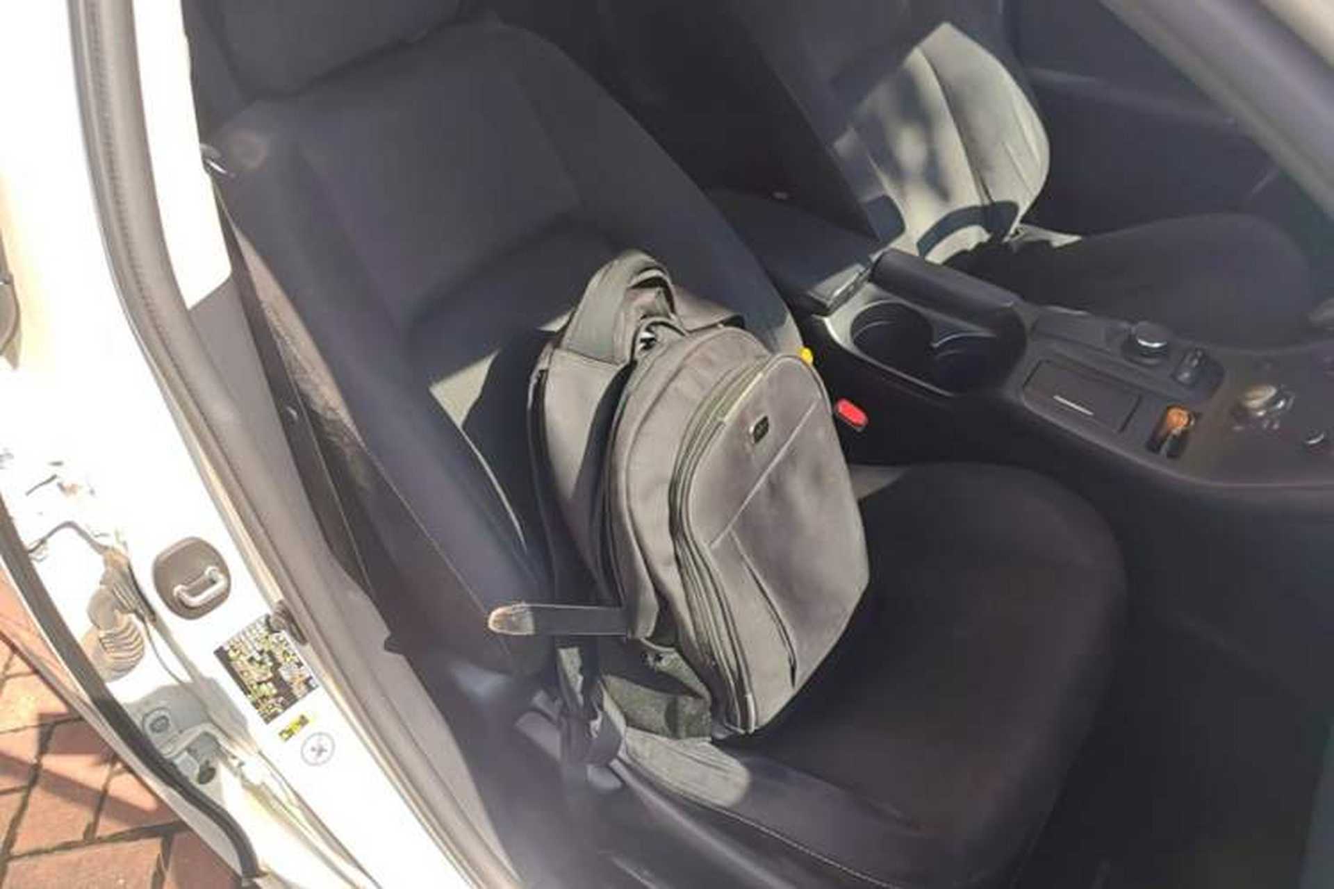 Used Lexus CT 2014 CT200h Comfort Edition Monochrome Right Front Seat