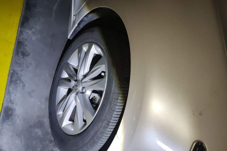 Used Lexus CT 2014 CT200h Comfort Edition Monochrome Right Front Wheel Hub