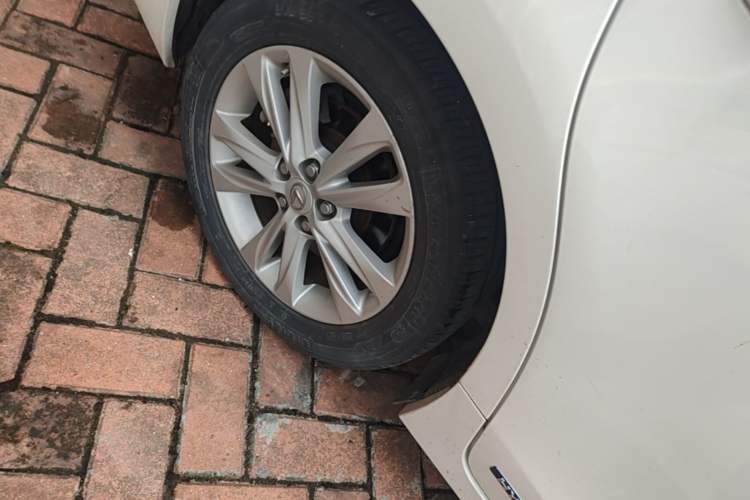 Used Lexus CT 2014 CT200h Elite Edition Monochrome Right Rear Wheel Hub