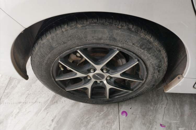 Used Lexus CT 2014 CT200h Elite Edition Monochrome Right Rear Wheel Hub