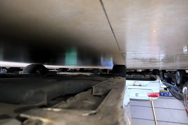 Used Lexus CT 2014 CT200h Elite Edition Monochrome Right Side Sill