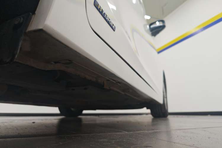 Used Lexus CT 2014 CT200h Elite Edition Monochrome Right Side Sill