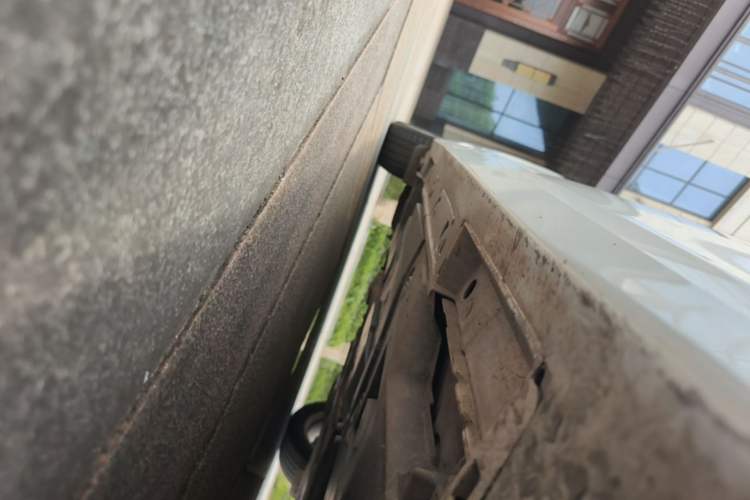 Used Lexus CT 2014 CT200h Comfort Edition Monochrome Right Side Sill