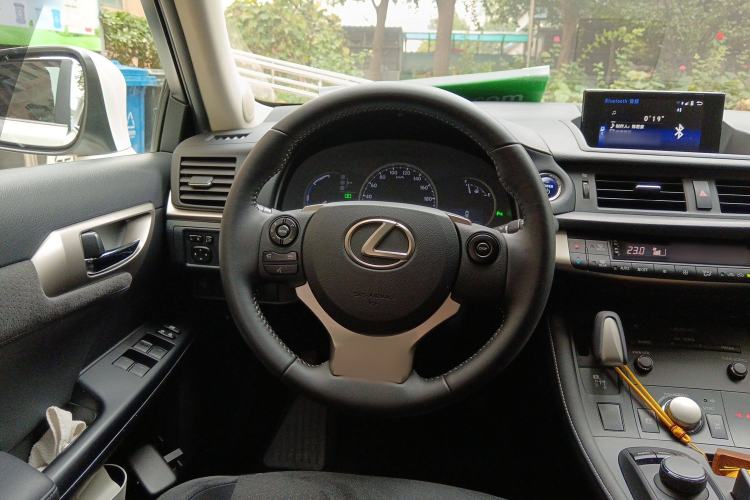Used Lexus CT 2014 CT200h Comfort Edition Monochrome Steering Wheel