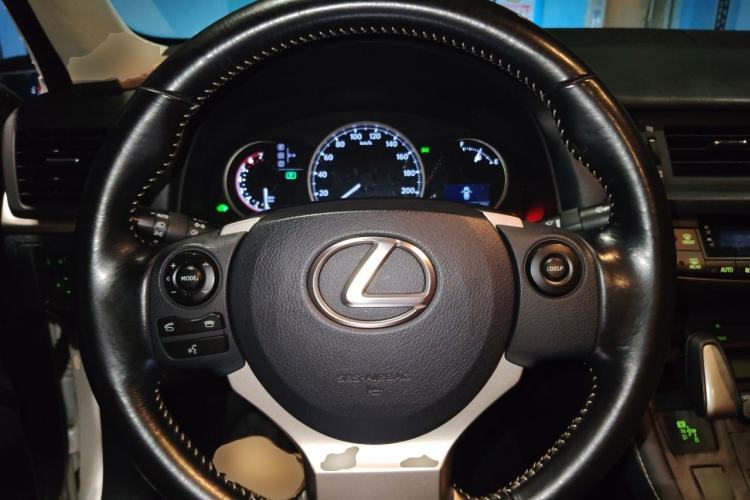 Used Lexus CT 2014 CT200h Elite Edition Monochrome Steering Wheel