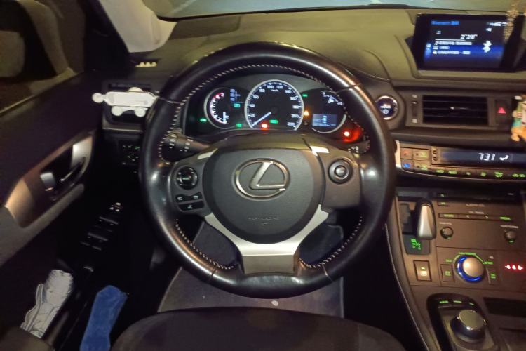 Used Lexus CT 2014 CT200h Comfort Edition Monochrome Steering Wheel