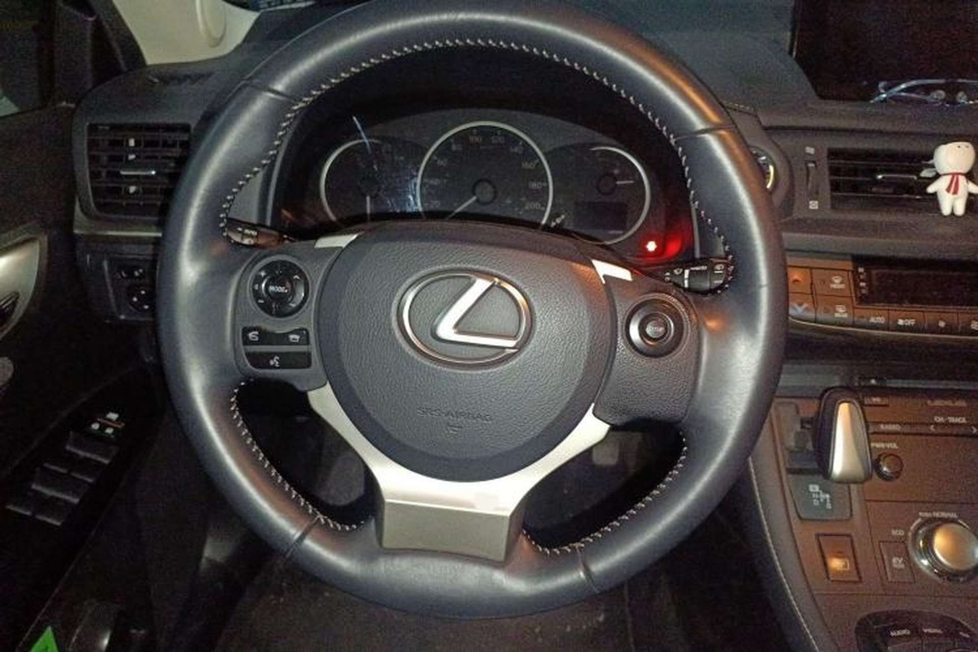 Used Lexus CT 2014 CT200h Comfort Edition Monochrome Steering Wheel