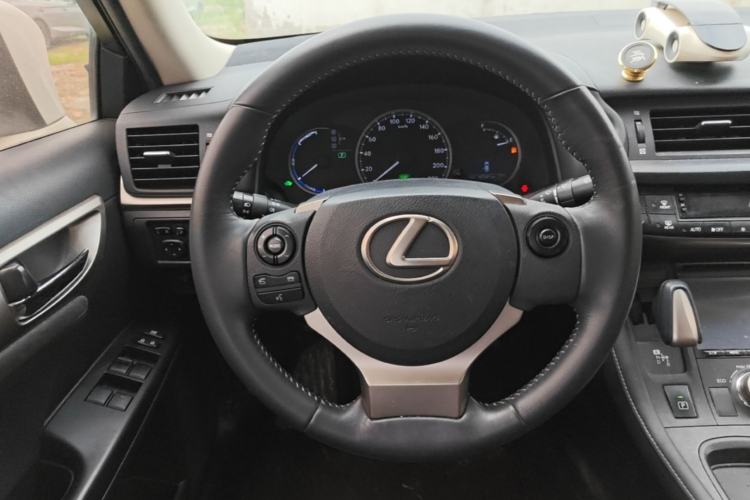 Used Lexus CT 2014 CT200h Elite Edition Monochrome Steering Wheel