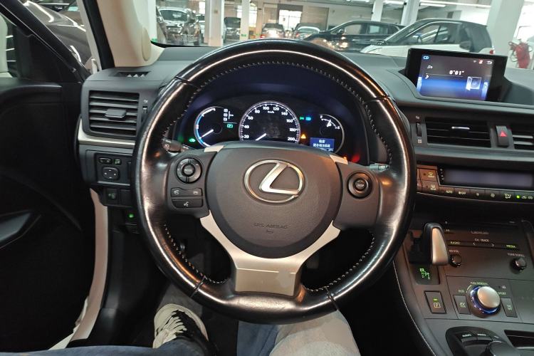 Used Lexus CT 2014 CT200h Comfort Edition Monochrome Steering Wheel