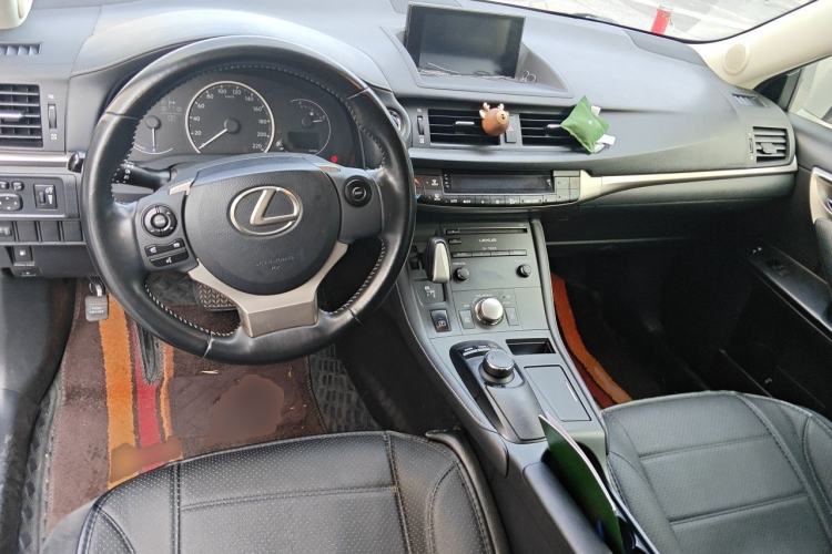 Used Lexus CT 2014 CT200h Comfort Edition Monochrome Steering Wheel