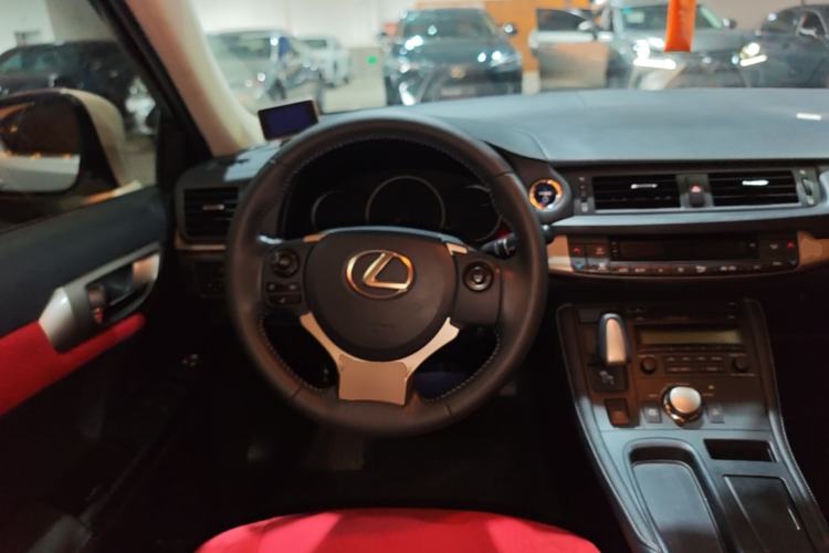 Used Lexus CT 2014 CT200h Elite Edition Monochrome Steering Wheel