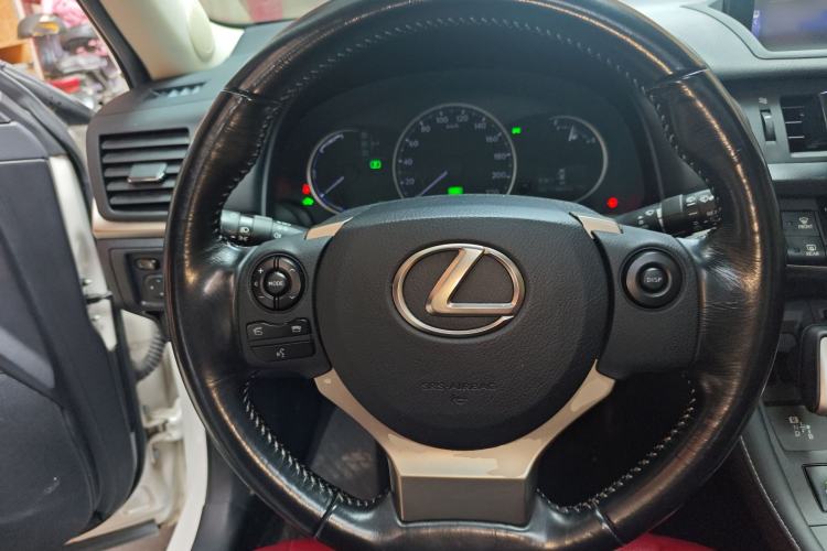 Used Lexus CT 2014 CT200h Comfort Edition Monochrome Steering Wheel