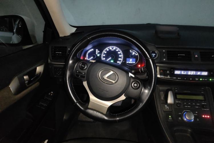 Used Lexus CT 2014 CT200h Elite Edition Monochrome Steering Wheel