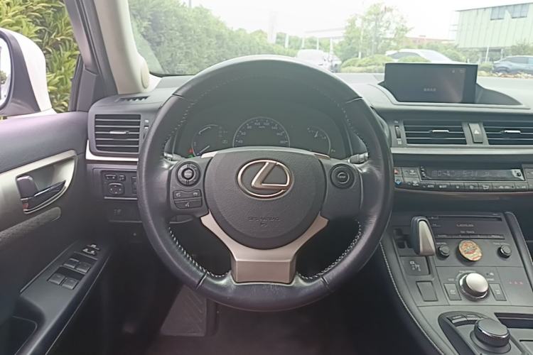Used Lexus CT 2014 CT200h Comfort Edition Monochrome Steering Wheel