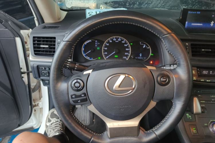 Used Lexus CT 2014 CT200h Comfort Edition Monochrome Steering Wheel