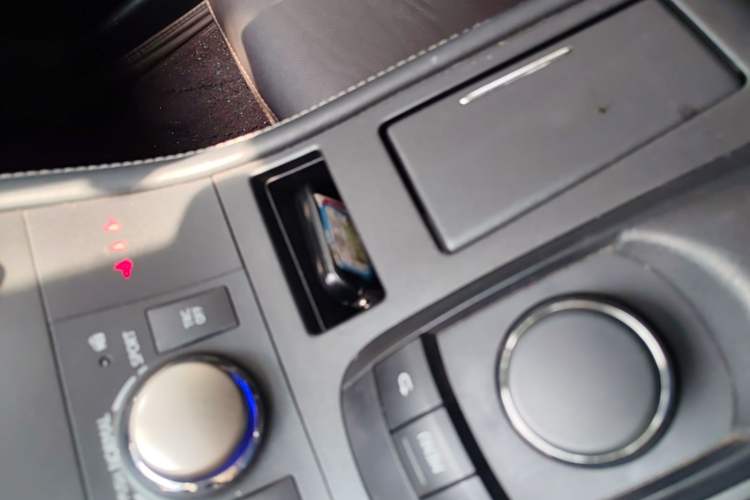 Used Lexus CT 2014 CT200h Comfort Edition Monochrome Vehicle Key