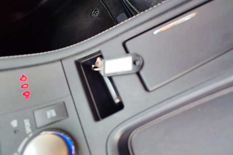 Used Lexus CT 2014 CT200h Elite Edition Monochrome Vehicle Key