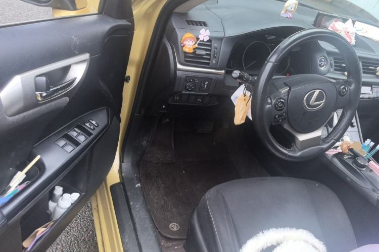 Used Lexus CT 2014 CT200h Comfort Edition Monochrome Driver Seat