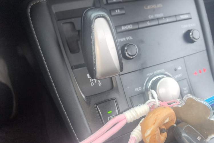 Used Lexus CT 2014 CT200h Comfort Edition Monochrome Gear Lever