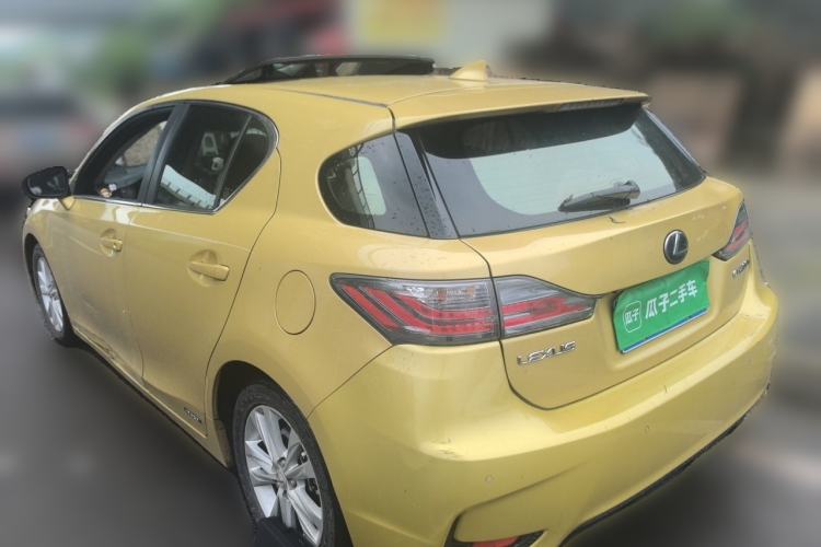 Used Lexus CT 2014 CT200h Comfort Edition Monochrome Rear Left 45 Deg