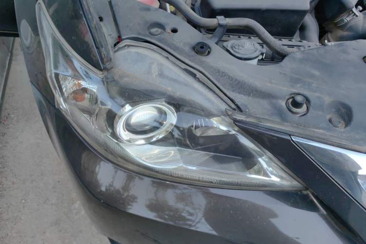 Used Lexus CT 2015 CT200h Chocolate Edition Right Front Headlight