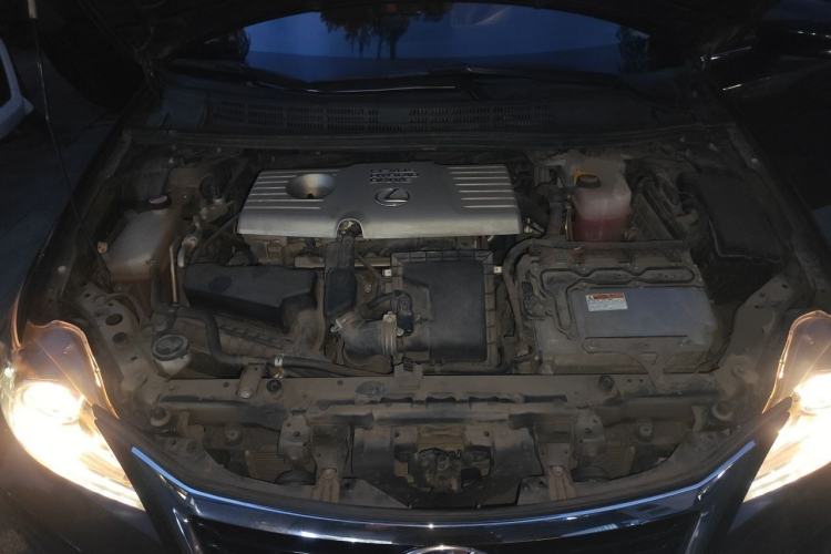 Used Lexus CT 2015 CT200h Chocolate Edition Engine Bay