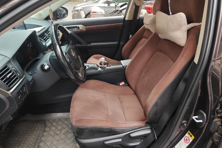 Used Lexus CT 2015 CT200h Chocolate Edition Left Front Seat