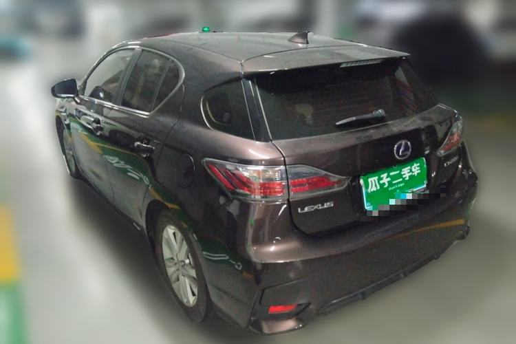 Used Lexus CT 2015 CT200h Chocolate Edition Rear Left 45 Deg