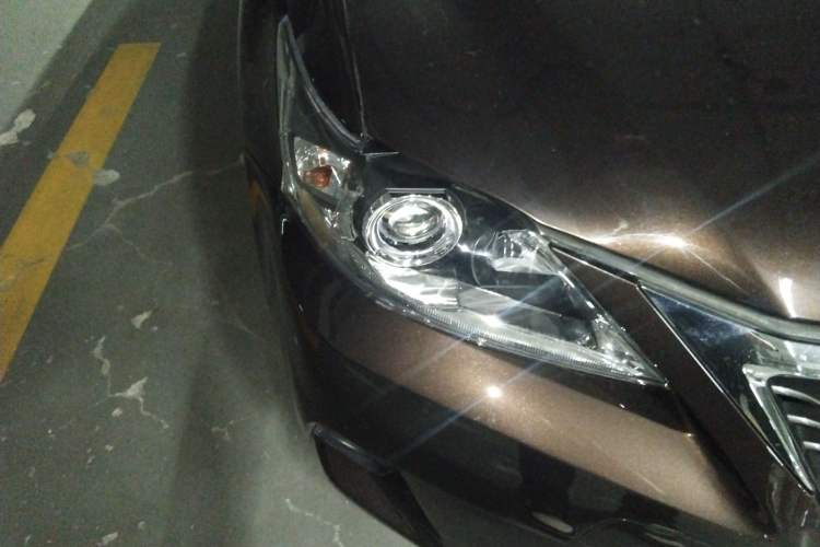 Used Lexus CT 2015 CT200h Chocolate Edition Right Front Headlight