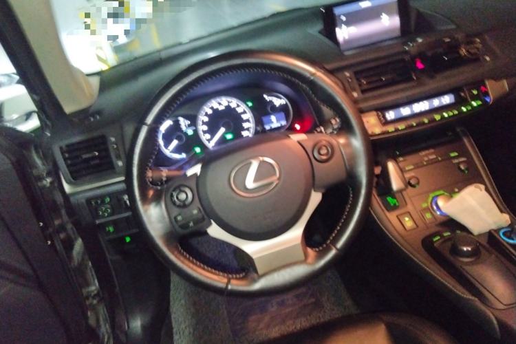 Used Lexus CT 2015 CT200h Chocolate Edition Steering Wheel