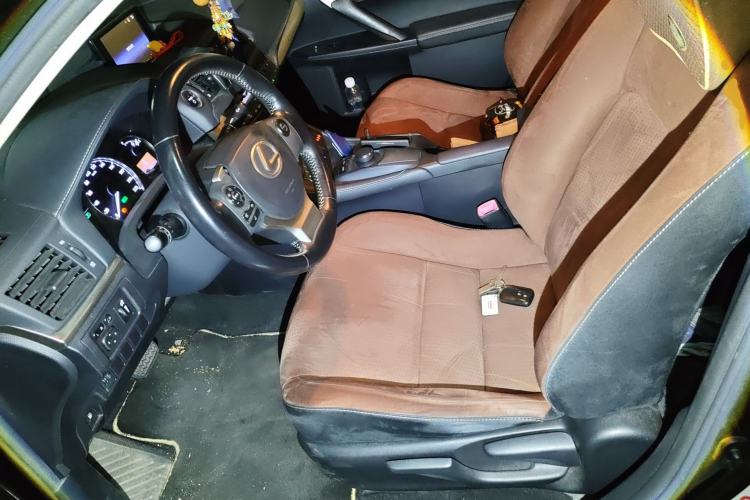 Used Lexus CT 2015 CT200h Chocolate Edition Left Front Seat