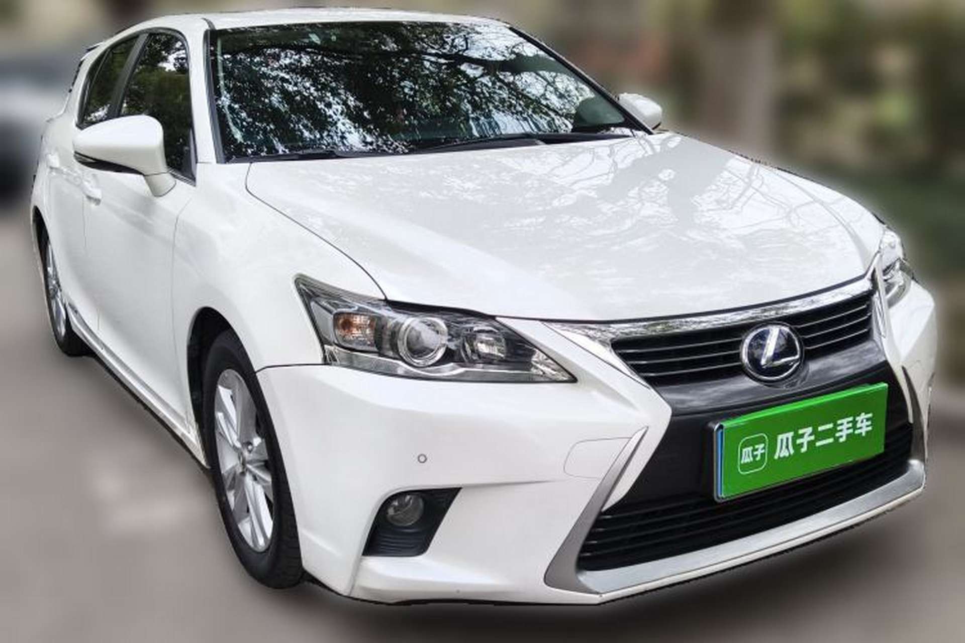 Used Lexus CT 2015 CT200h Night Rider Edition Front Right 45 Deg