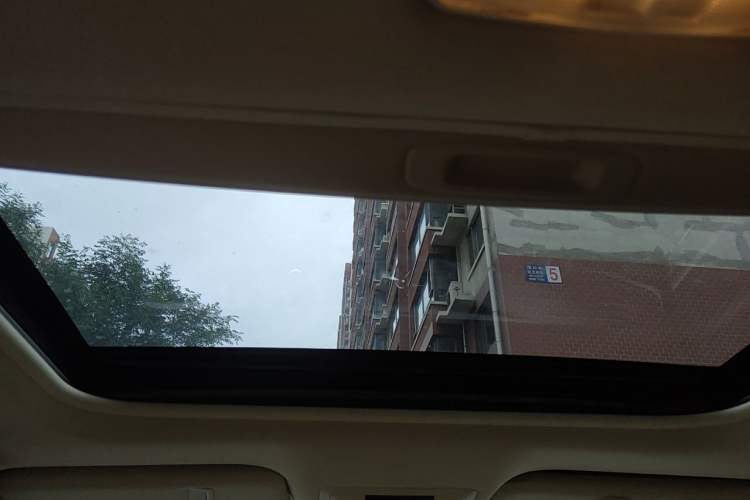 Used Lexus CT  Headliner