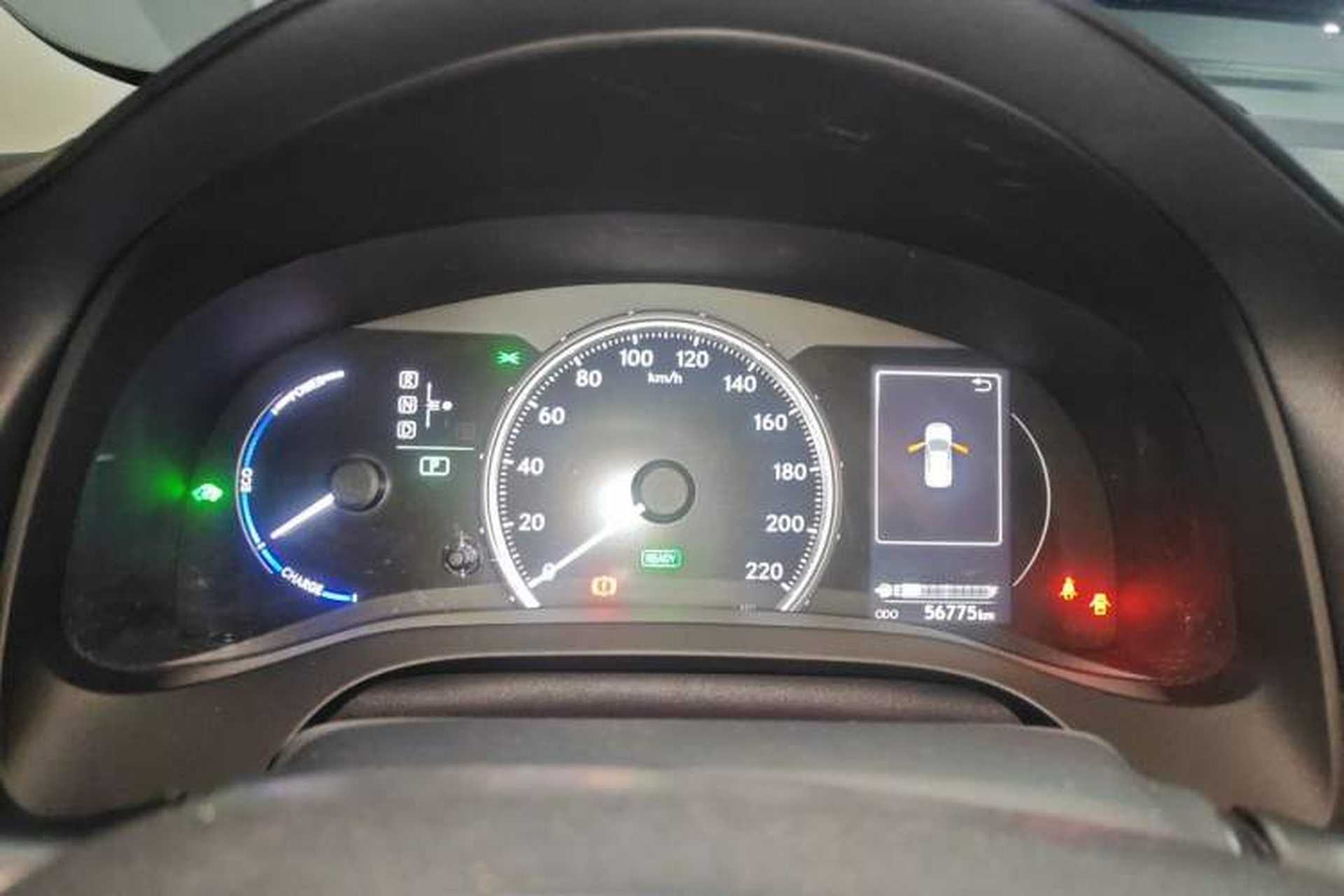 Used Lexus CT 2017 CT200h Elite Edition Two-Tone China VI Standard Instrument Cluster