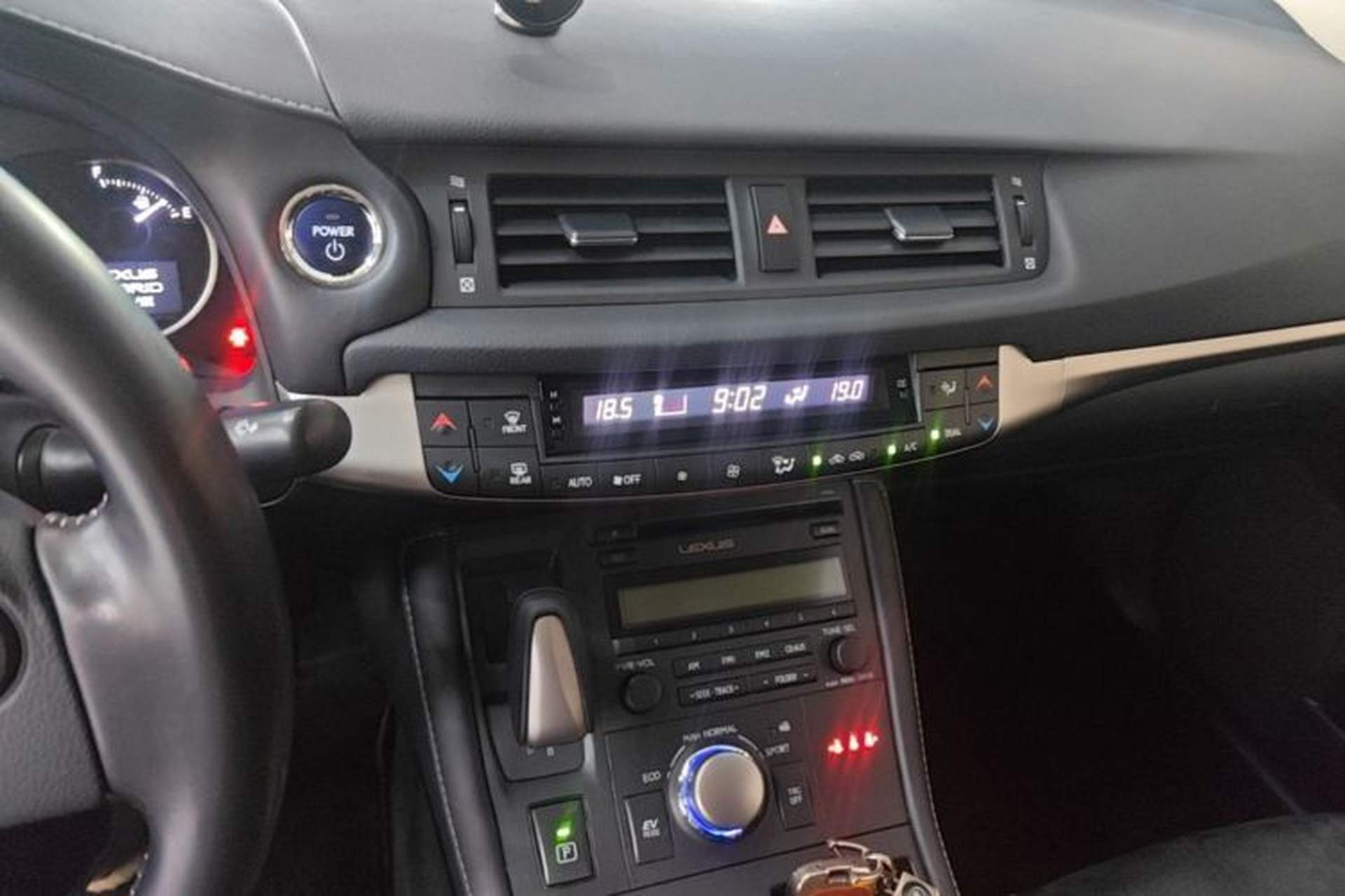 Used Lexus CT 2017 CT200h Elite Edition Monotone China VI Audio And AC Panel