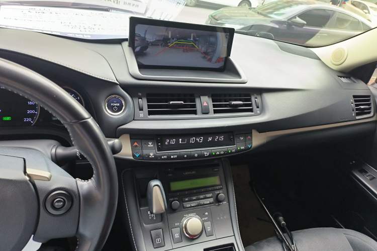 Used Lexus CT 2017 CT200h Elite Edition Monotone China VI Audio And AC Panel