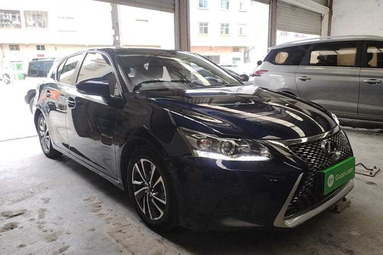 Used Lexus CT 2017 CT200h Elite Edition Solid Color China V Standard Exterior 1