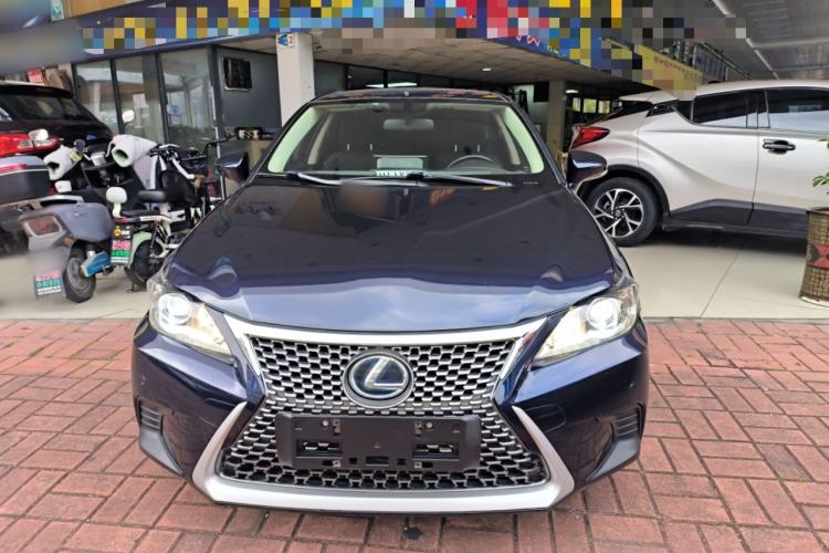 Used Lexus CT 2017 CT200h Elite Edition Monotone China VI Front