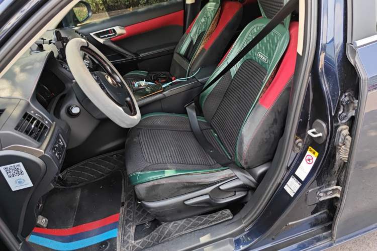Used Lexus CT 2017 CT200h Elite Edition Solid Color China V Standard Left Front Seat