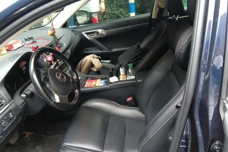 Used Lexus CT 2017 CT200h Elite Edition Solid Color China V Standard Left Front Seat