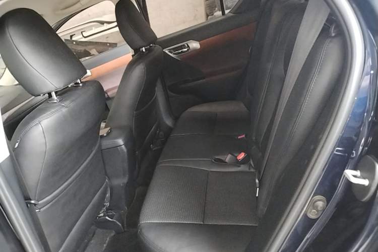 Used Lexus CT 2017 CT200h Elite Edition Solid Color China V Standard Left Rear Seat
