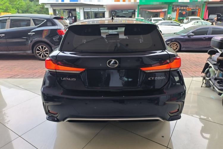 Used Lexus CT 2017 CT200h Elite Edition Monotone China VI Rear
