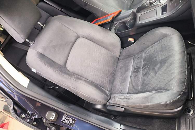 Used Lexus CT 2017 CT200h Elite Edition Monotone China VI Right Front Seat