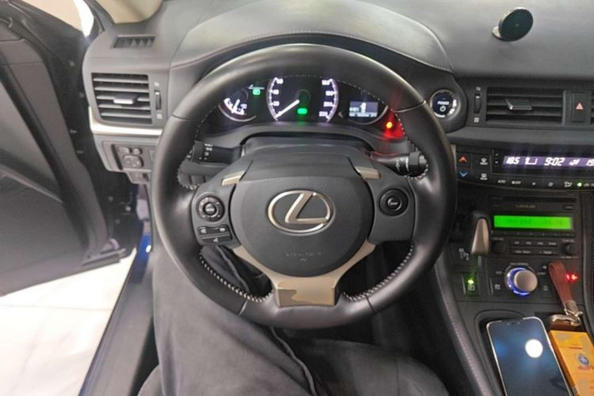 Used Lexus CT 2017 CT200h Elite Edition Monotone China VI Steering Wheel