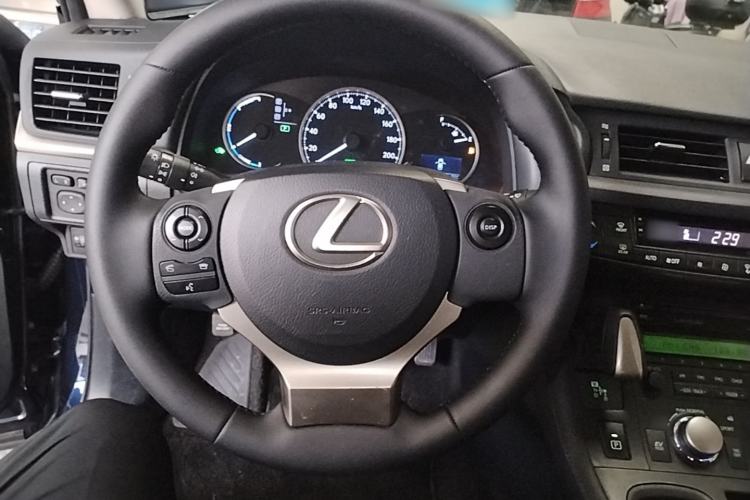 Used Lexus CT 2017 CT200h Elite Edition Solid Color China V Standard Steering Wheel