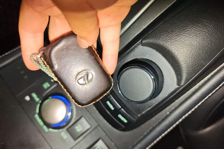 Used Lexus CT 2017 CT200h Comfort Edition Monochrome China V Standard Vehicle Key